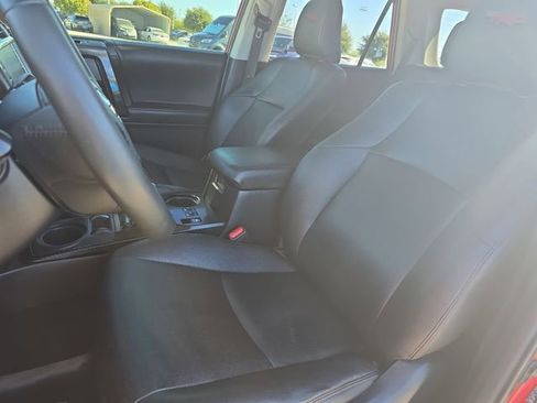 Certified 2022 Toyota 4Runner TRD Off-Road Premium image 14