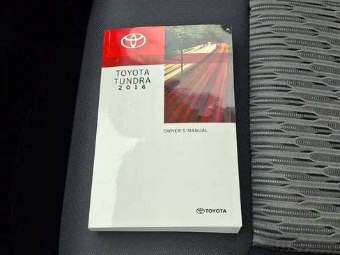 Used 2016 Toyota Tundra SR5 AWD/4WD image 25