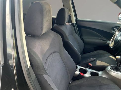 Used 2013 Nissan Juke SV FWD image 25