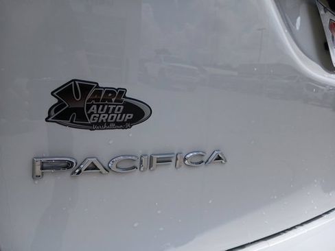 New 2027 Chrysler Pacifica LX FWD image 25
