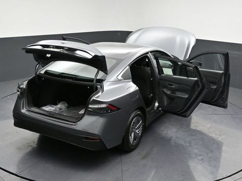 New 2026 Nissan Sentra S w/ Floor Mat Package image 32