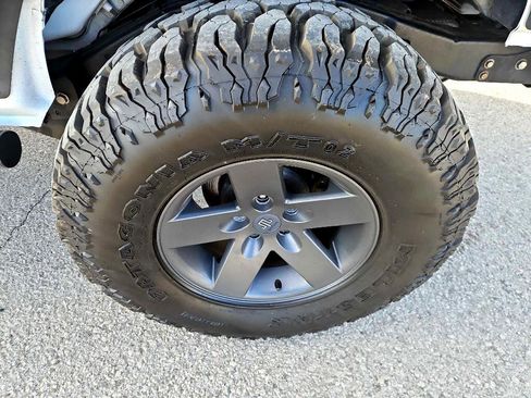 Used 2015 Jeep Wrangler Unlimited Sport w/ Quick Order Package 24S image 13