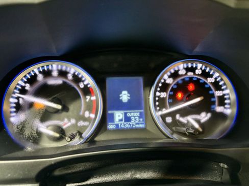 Used 2015 Toyota Highlander Plus image 24