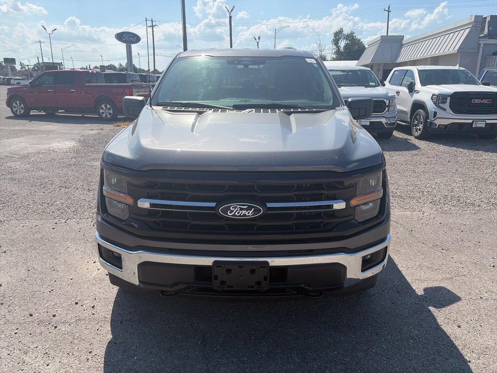 Used 2025 Ford F150 XLT w/ Equipment Group 301A Standard AWD/4WD image 9