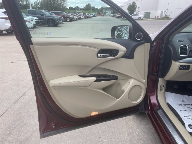 Used 2018 Acura RDX w/ Tech & AcuraWatch Plus Pack AWD/4WD image 20