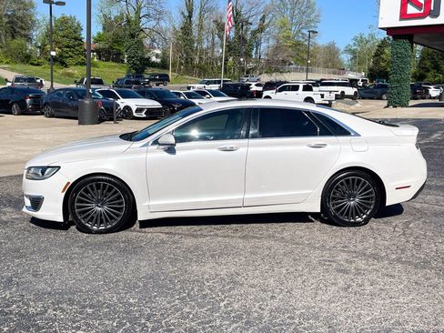 Used 2017 Lincoln MKZ Reserve w/ Climate Package image 3