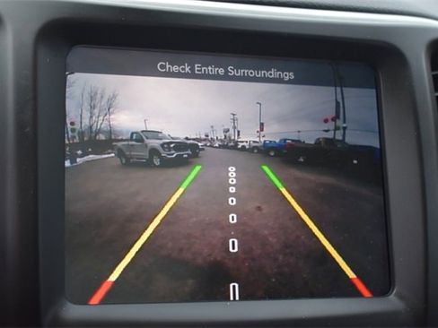 Used 2016 Jeep Cherokee Trailhawk w/ Comfort/Convenience Group image 32