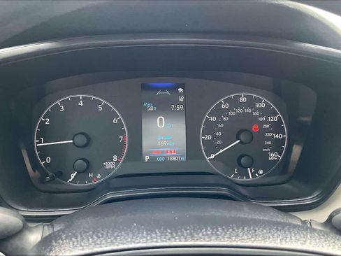 Used 2025 Toyota Corolla LE image 25