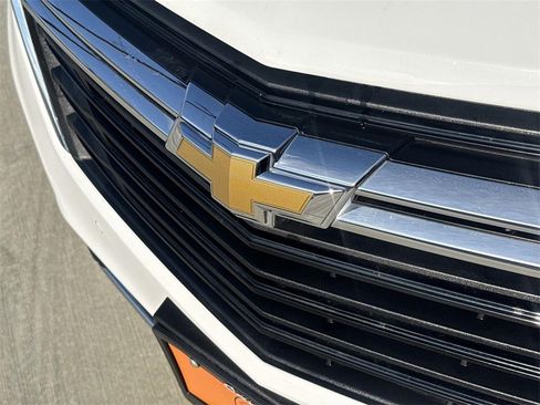 Used 2024 Chevrolet Equinox LT image 28