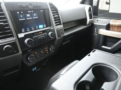 Used 2018 Ford F150 Lariat AWD/4WD image 27