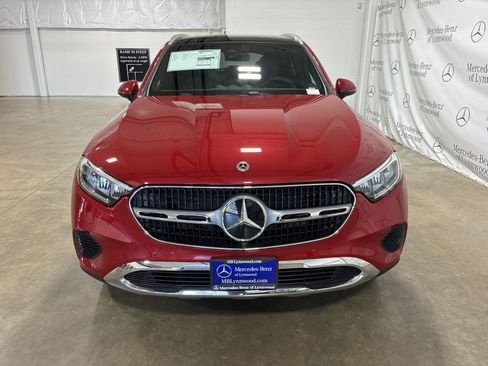 New 2026 Mercedes-Benz GLC 300 4MATIC image 2