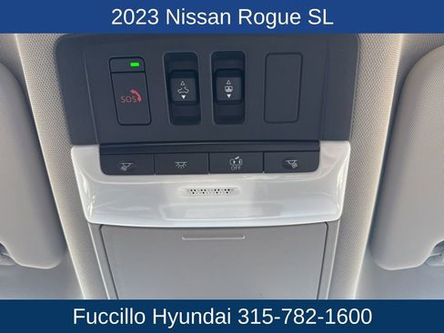 Used 2023 Nissan Rogue SL w/ SL Premium Package image 22