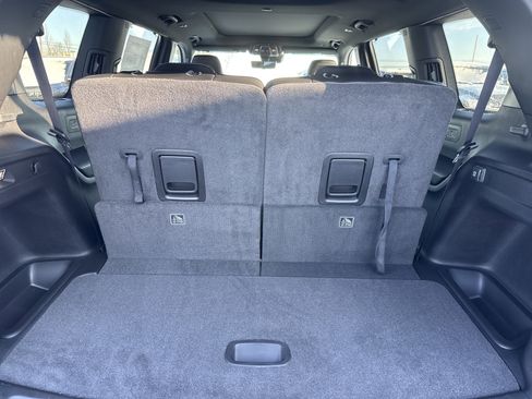 New 2025 Jeep Grand Cherokee L Limited image 12