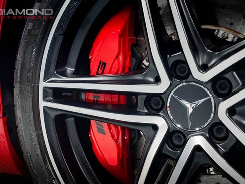 Used 2018 Mercedes-Benz AMG GT C image 7