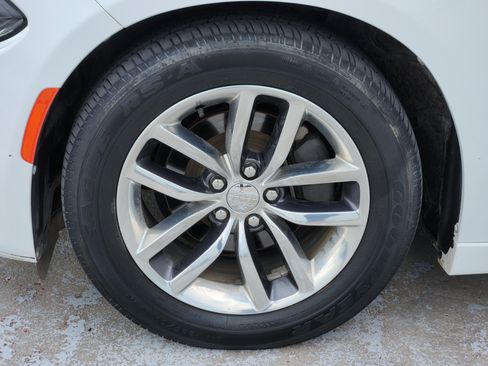 Used 2016 Dodge Charger SXT w/ Plus Group RWD image 11