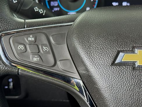 Used 2017 Chevrolet Cruze LT w/ Convenience Package FWD image 13