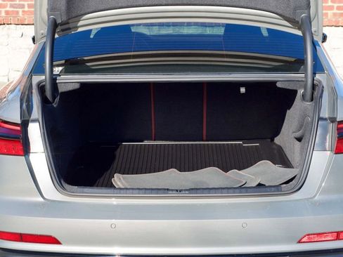 Used 2022 Audi S6 Premium Plus image 16