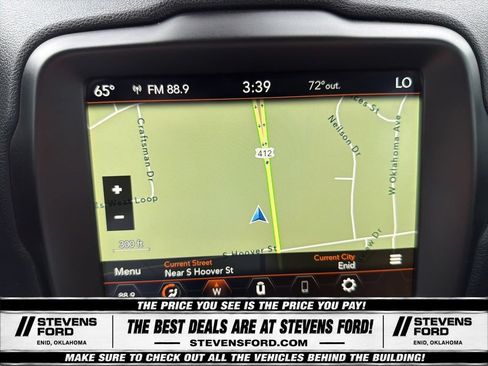 Used 2023 Jeep Renegade Altitude AWD/4WD image 29