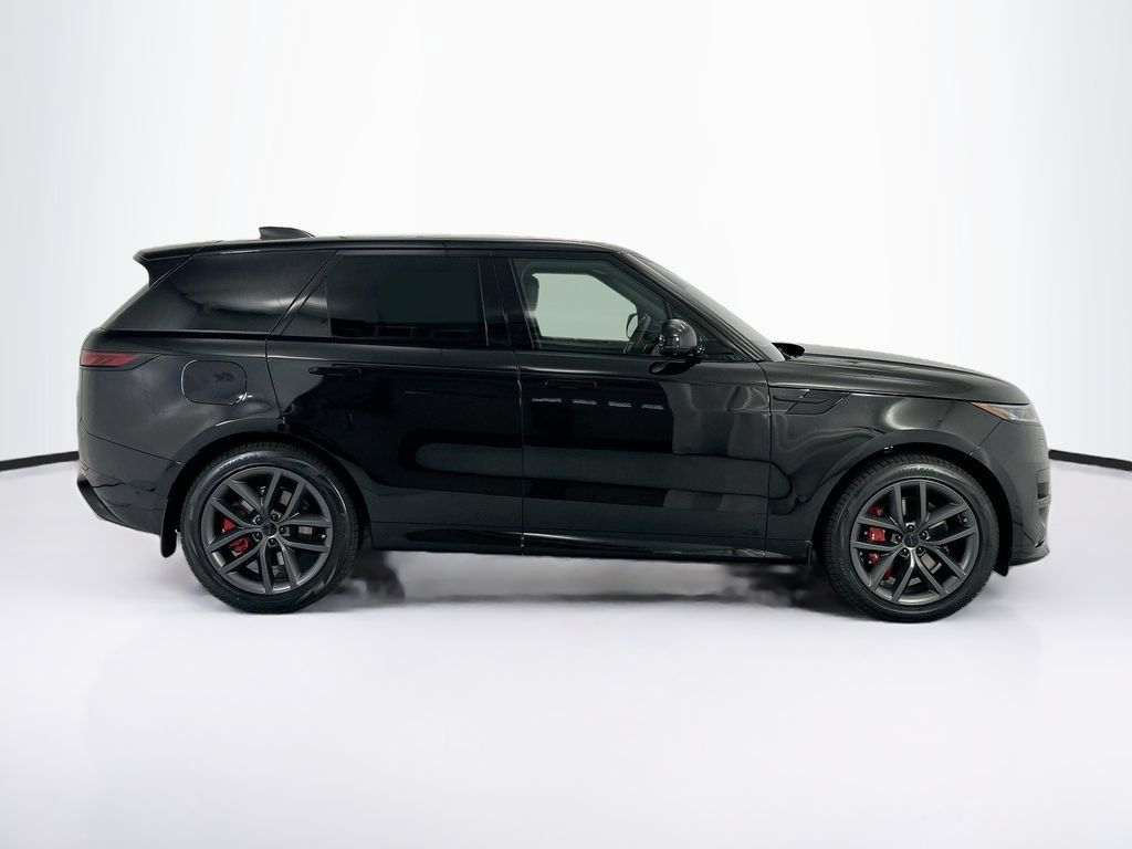 New 2026 Land Rover Range Rover Sport Dynamic SE AWD/4WD image 4