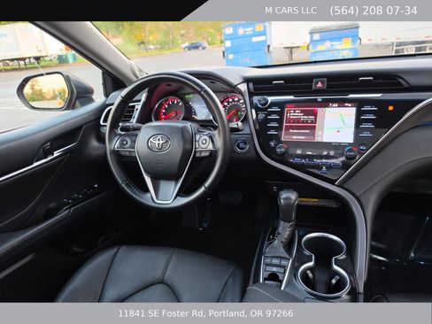 Used 2018 Toyota Camry XSE w/ Driver Assist Package FWD image 10
