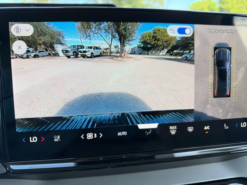 New 2027 Ford Expedition Max Active RWD image 27