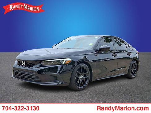Used 2024 Honda Civic Sport image 1