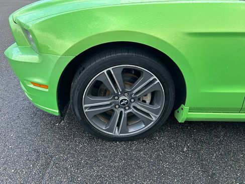Used 2014 Ford Mustang Premium w/ V6 Performance Package RWD image 5