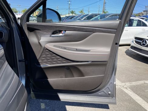 Used 2019 Hyundai Santa Fe FWD image 23