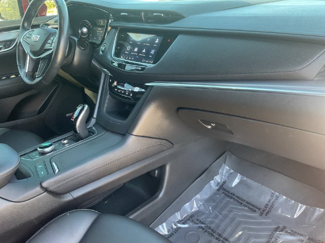 Used 2022 Cadillac XT5 Luxury FWD image 30