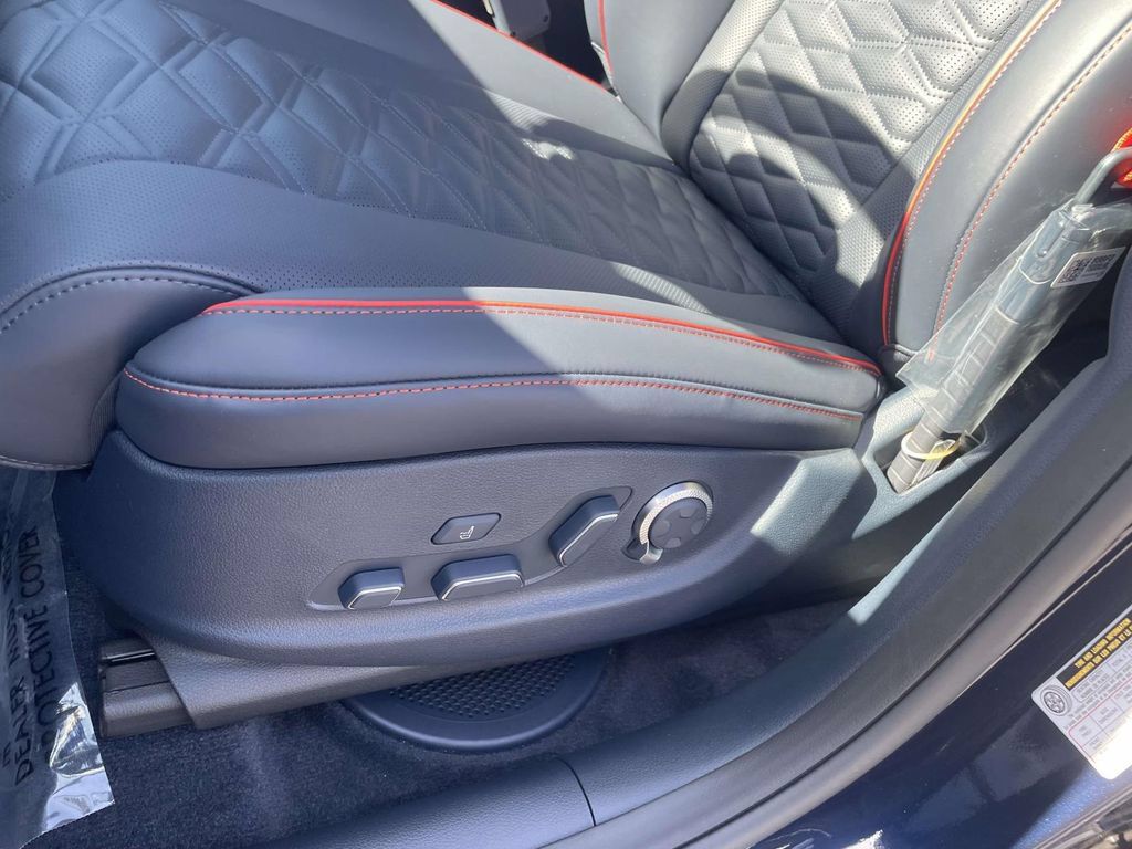 New 2026 Genesis GV80 3.5T e-SC AWD/4WD image 19