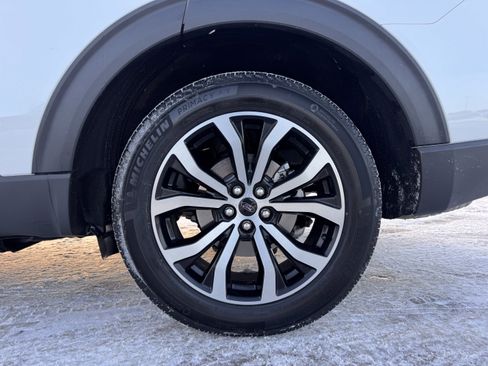 Certified 2025 Ford Explorer ST-Line image 20