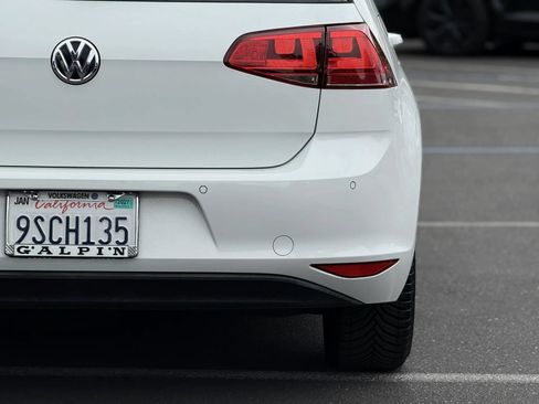 Used 2015 Volkswagen e-Golf SEL Premium FWD image 10