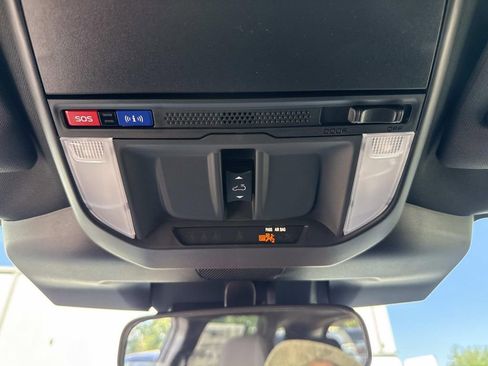 New 2026 Subaru Forester Premium AWD/4WD image 44