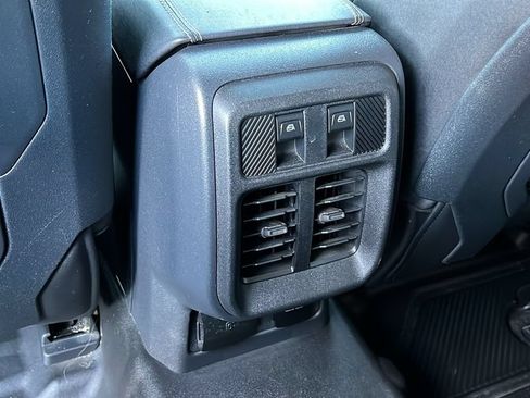 Certified 2025 Ford Bronco Badlands AWD/4WD image 10