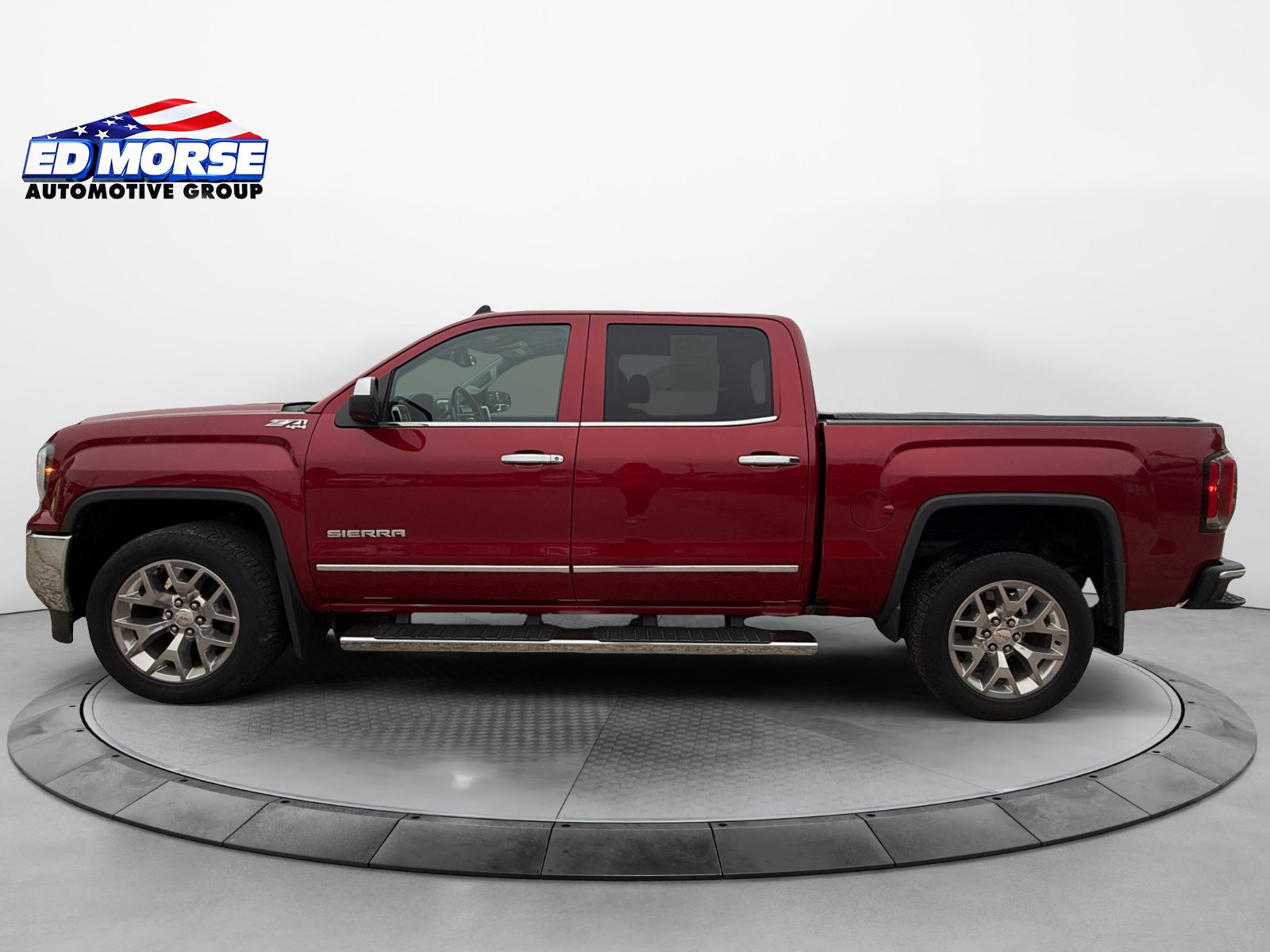 Used 2018 GMC Sierra 1500 SLT AWD/4WD image 2