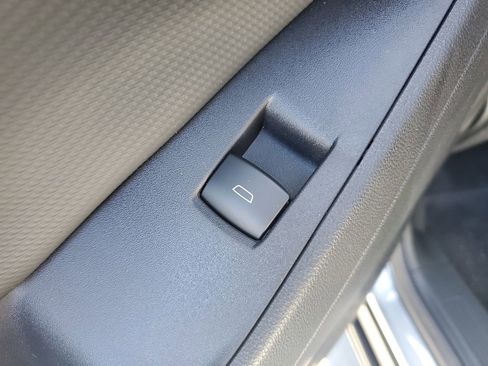 New 2026 Chevrolet Equinox LT w/ Safety and Technology Package FWD image 16