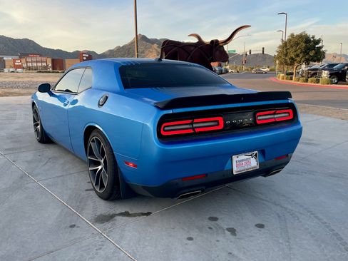Used 2018 Dodge Challenger R/T Scat Pack image 3