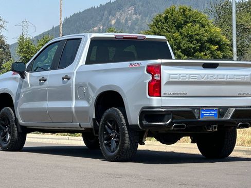 Used 2019 Chevrolet Silverado 1500 Custom Trail Boss w/ Custom Convenience Package AWD/4WD image 5