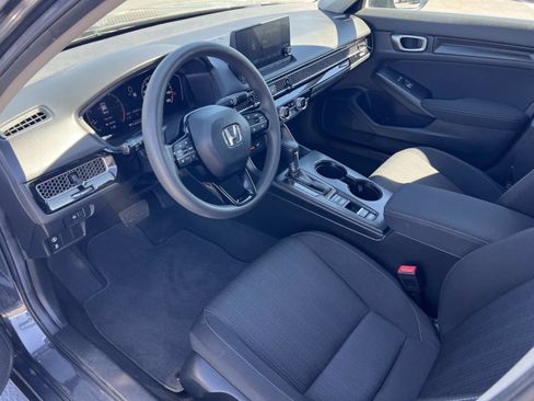 Used 2024 Honda Civic LX image 5