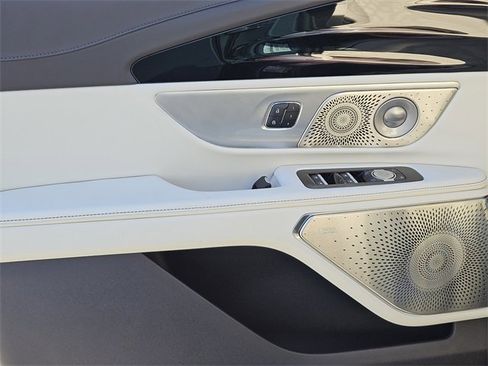 New 2026 Lincoln Nautilus Black Label w/ Jet Appearance Package image 22