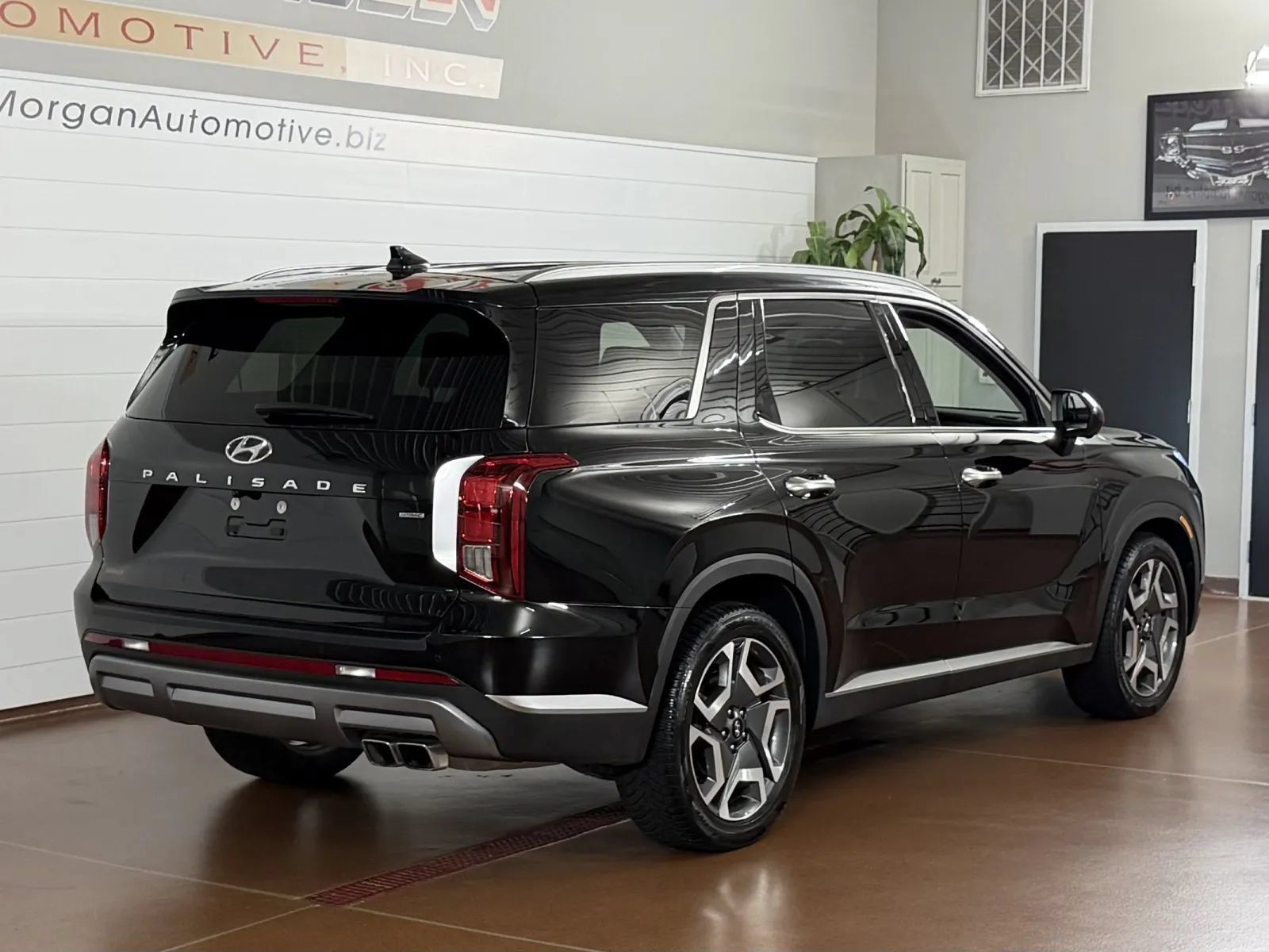 Used 2025 Hyundai Palisade SEL AWD/4WD image 3