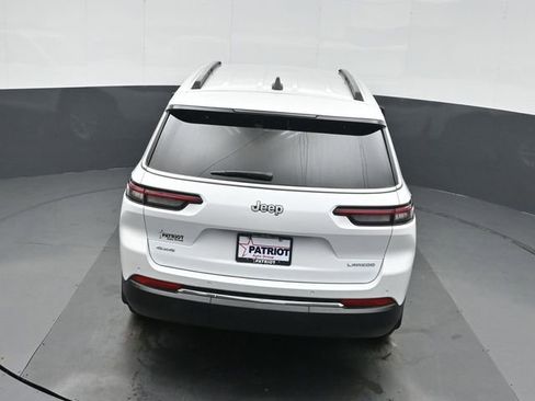 New 2026 Jeep Grand Cherokee L Laredo AWD/4WD image 34