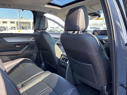 Used 2025 MAZDA CX-70 3.3 Turbo w/ Preferred Package image 34