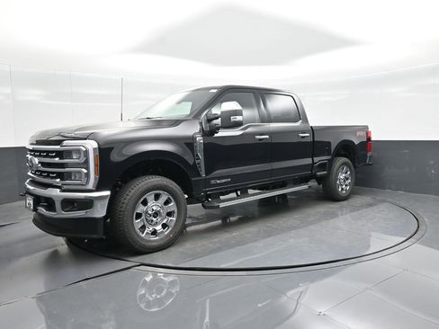 New 2026 Ford F250 Lariat w/ Chrome Package image 20