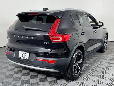 Certified 2023 Volvo XC40 B5 Core w/ Convenience Package AWD/4WD image 6