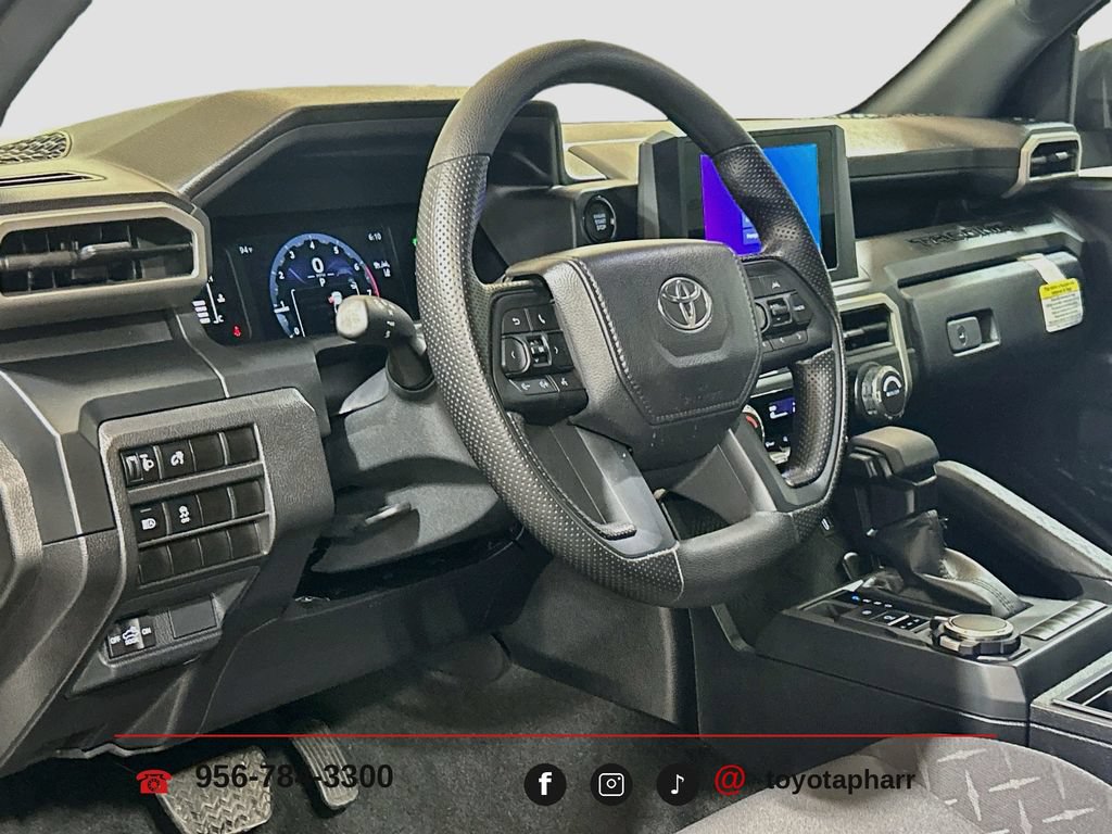 Used 2026 Toyota Tacoma SR AWD/4WD image 8