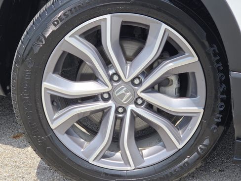 Used 2020 Honda CR-V Touring image 14