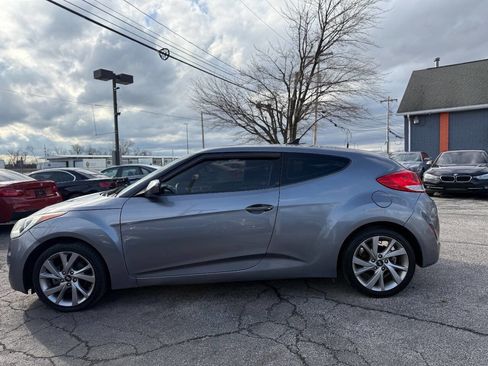 Used 2017 Hyundai Veloster Base 3dr Coupe DCT w/Black Sea image 6