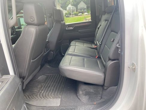 Used 2024 Chevrolet Silverado 2500 LTZ w/ LTZ Plus Package AWD/4WD image 10