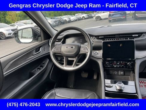 Certified 2023 Jeep Grand Cherokee Limited w/ Luxury Tech Group II AWD/4WD image 52